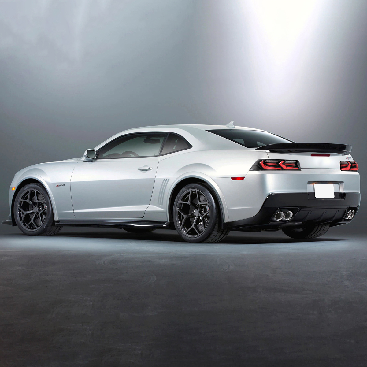 COD-795-Lanterna-Camaro-Vermelha-no-carro